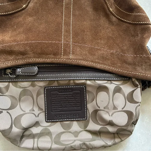 Coach #9503 brown suede small hobo - Picture 8 of 10